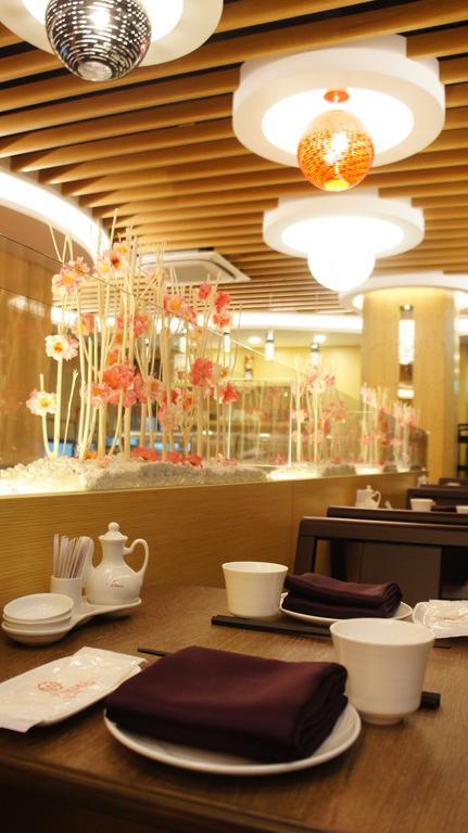 Happiness Inn Hotel Xinzhuang Exteriör bild